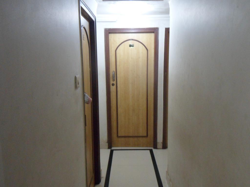 Hotel Happyland Mumbai Luaran gambar