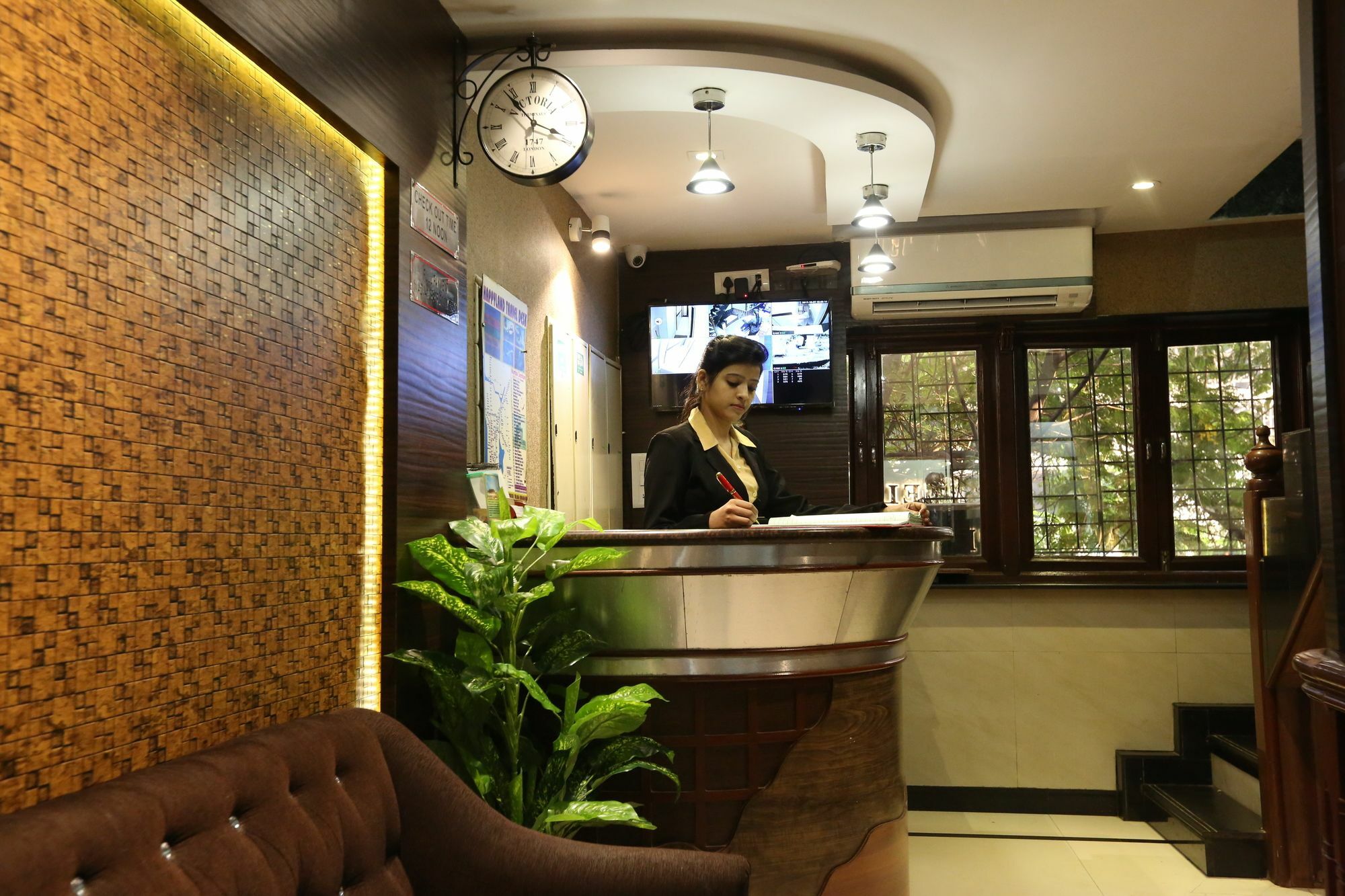 Hotel Happyland Mumbai Luaran gambar
