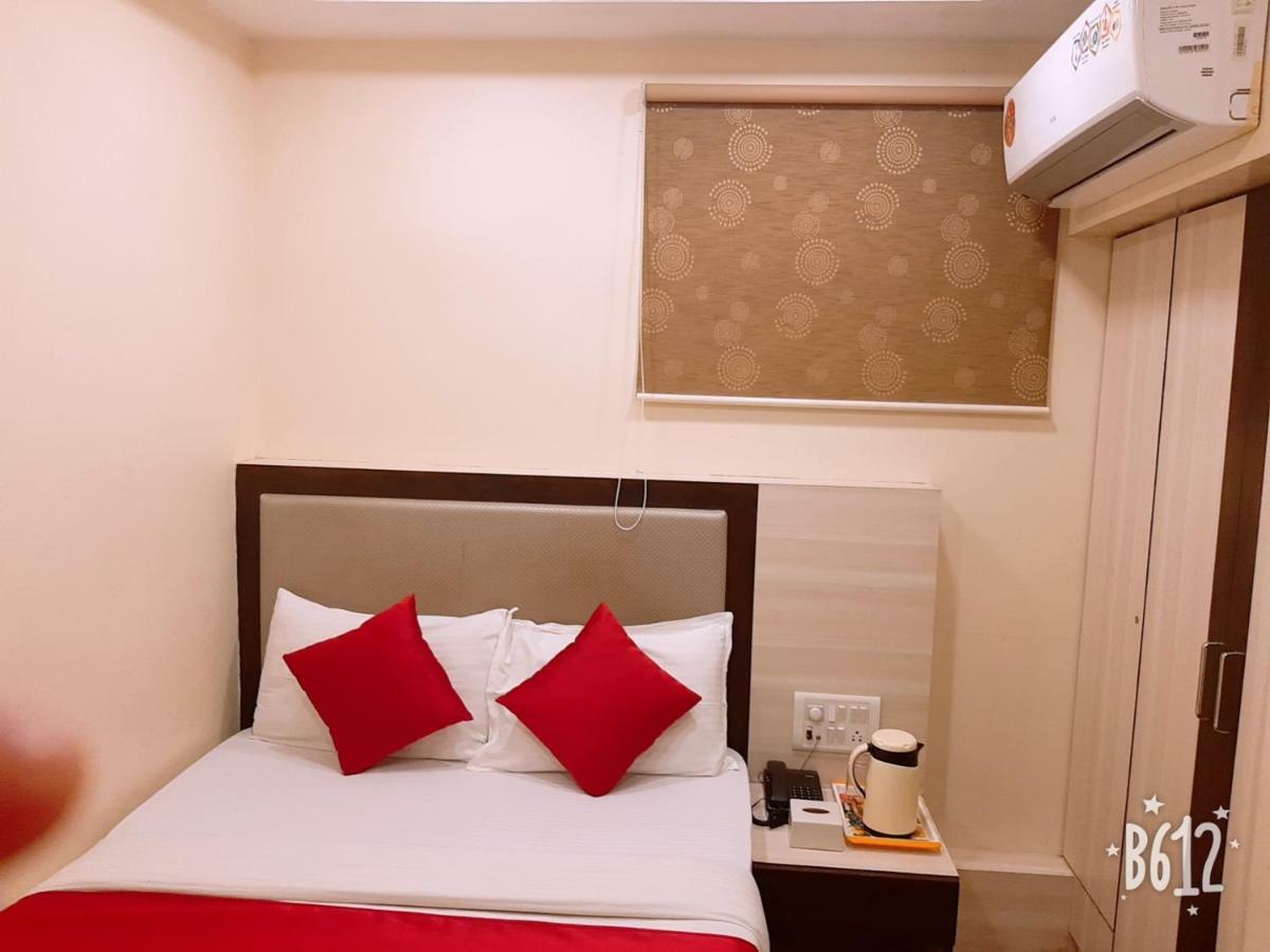Hotel Happyland Mumbai Luaran gambar