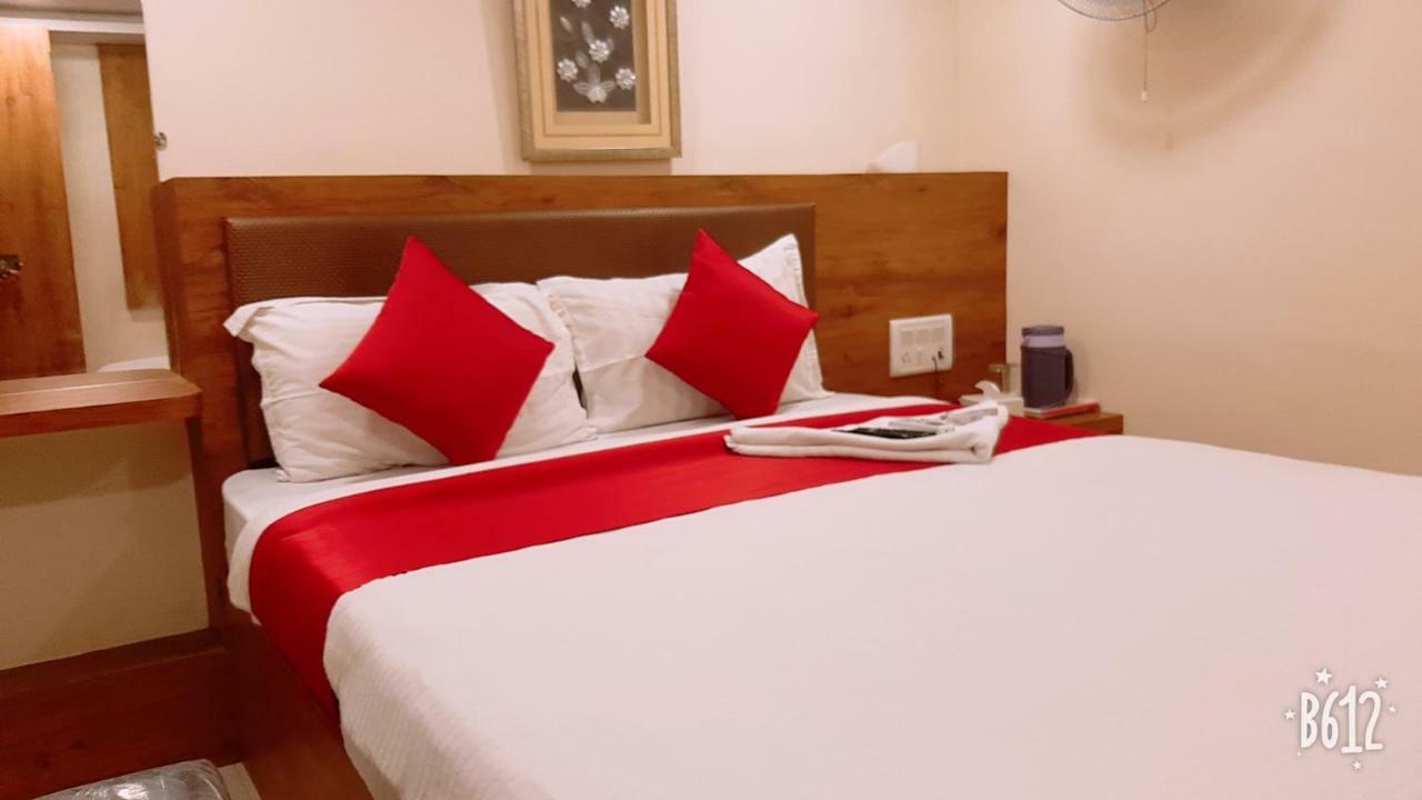 Hotel Happyland Mumbai Luaran gambar