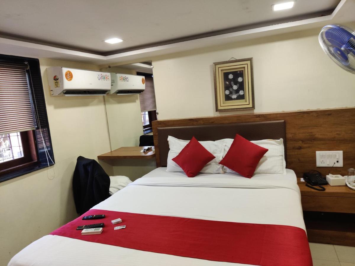 Hotel Happyland Mumbai Luaran gambar