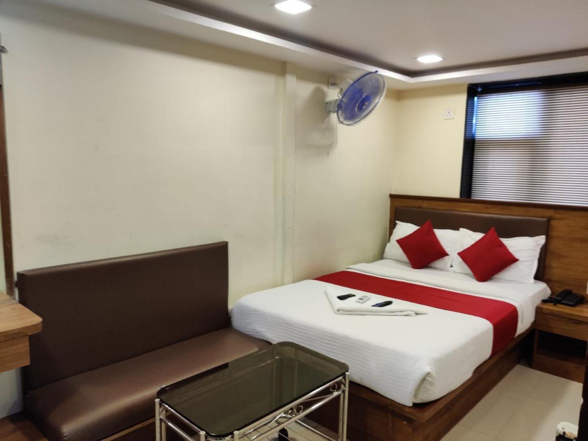 Hotel Happyland Mumbai Luaran gambar