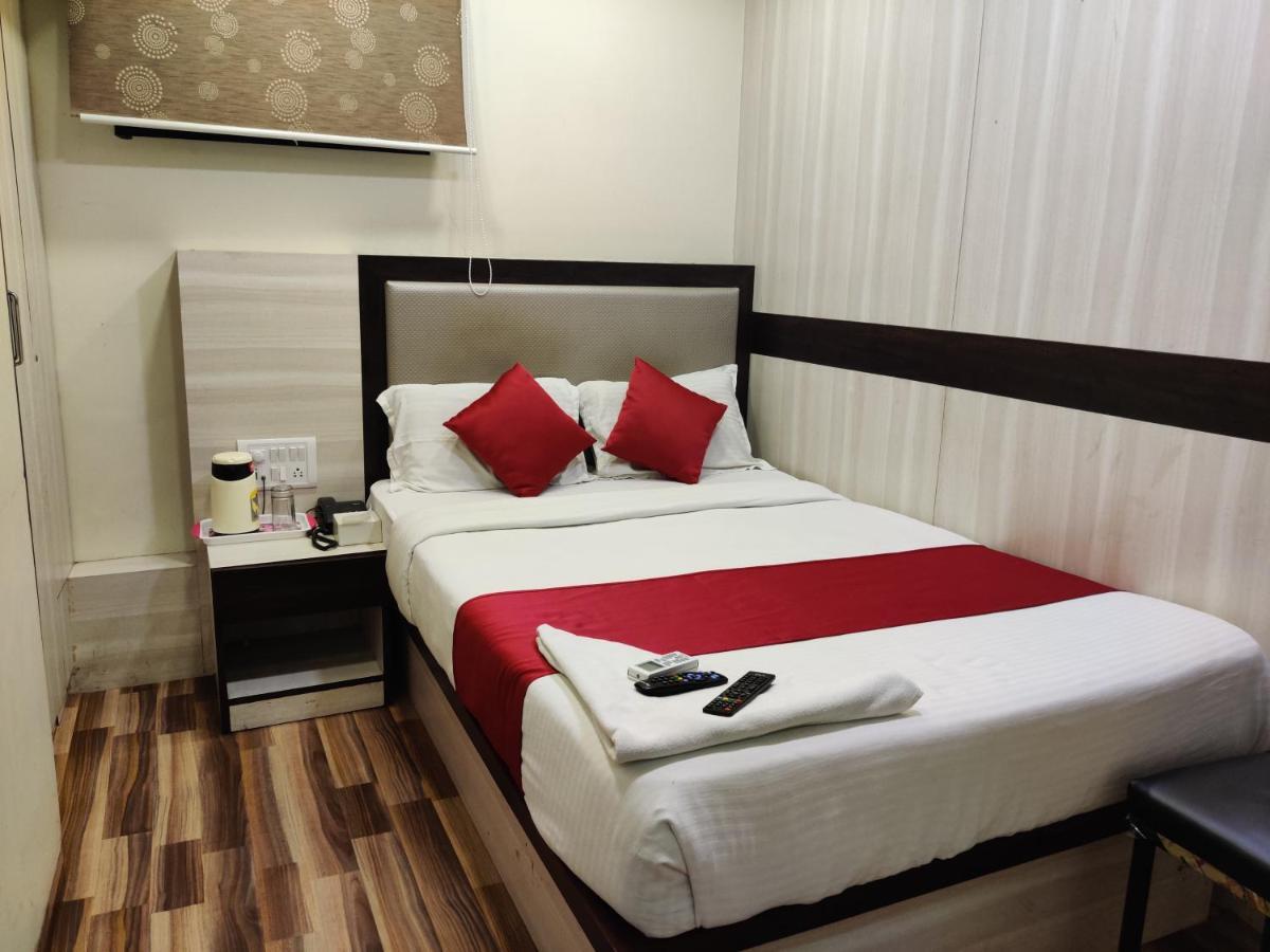 Hotel Happyland Mumbai Luaran gambar